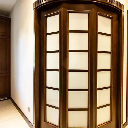 Apartament Plac Zbawiciela Elegant