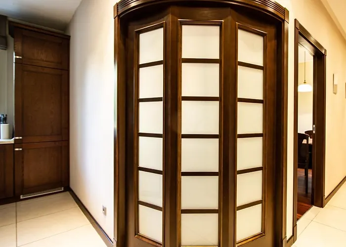 Апартаменты Plac Zbawiciela Elegant