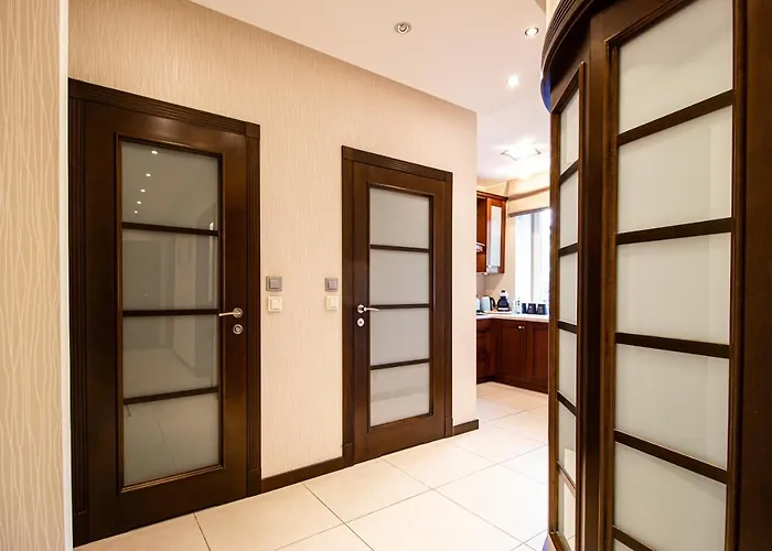 Plac Zbawiciela Elegant Varsovia